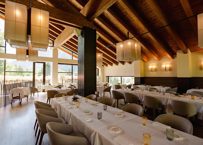Grand Hotel Courmayeur Mont Blanc, By R Collection Hotels